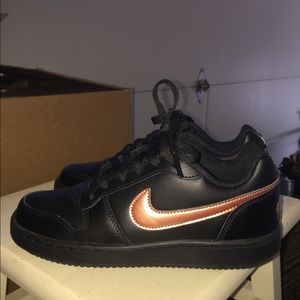 nike low top force